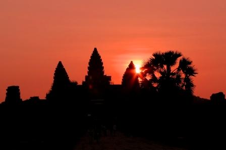 アンコールワット朝日02-B.jpg
